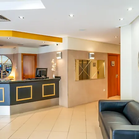 Yit Ciudad De Ξενοδοχείο 3*