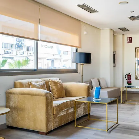 Hotel Yit Ciudad De 3*