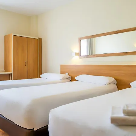 Yit Ciudad De 3*