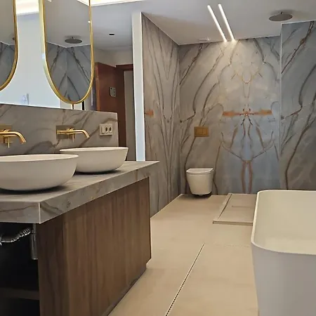 Yit Ciudad De Hotel