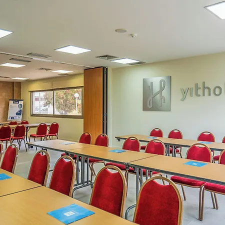 Yit Ciudad De 3* Έλτσε