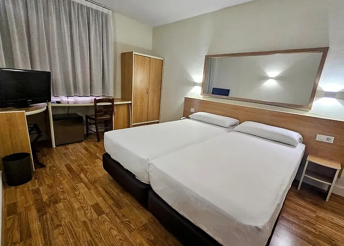 Yit Ciudad De 3*