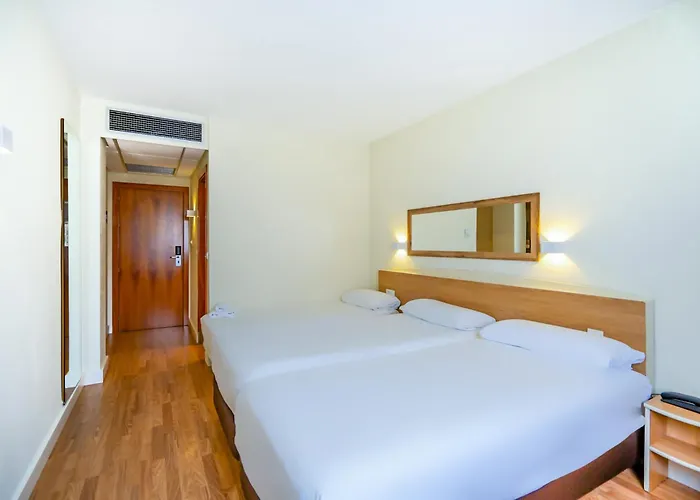 Yit Ciudad De 3*