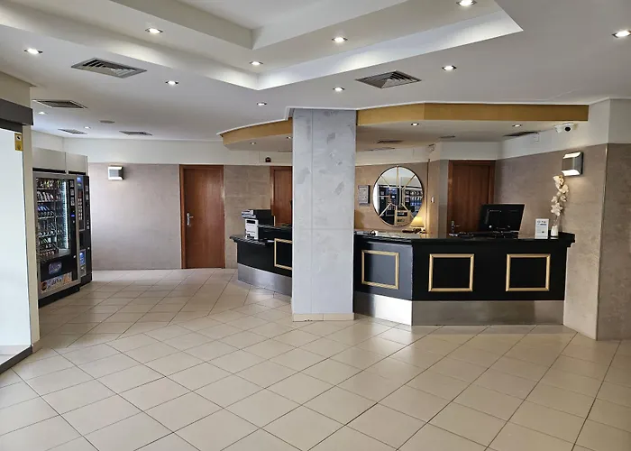 Yit Ciudad De Hotel 3*