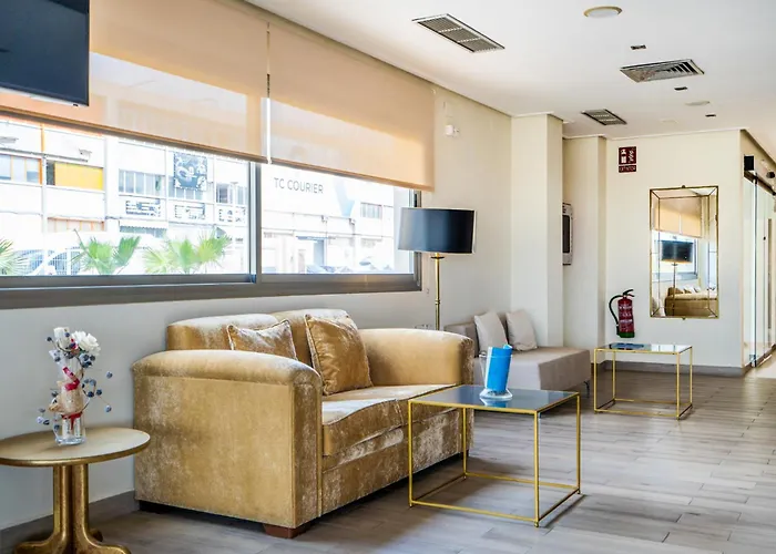 فندق Yit Ciudad De 3*